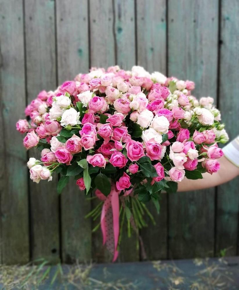 Букет Розовые кустовые розы Натали и Лав Лидия в Ясногорске Забайкальского края